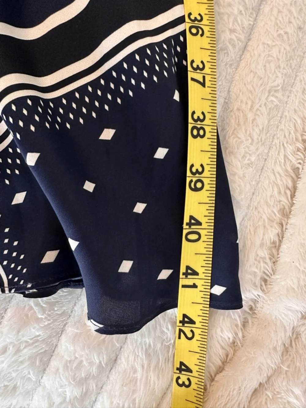 NWT ELIE TAHARI Navy Blue & White Geometric Long-Sleeve Tie-Waist Midi Dress - Picture 8 of 8